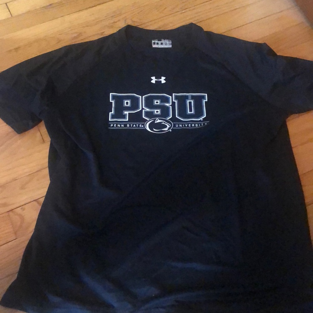 Men’s medium Under Armour PSU t-shirt!